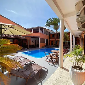 pousada-abiu.hotelsportoseguro.com/
